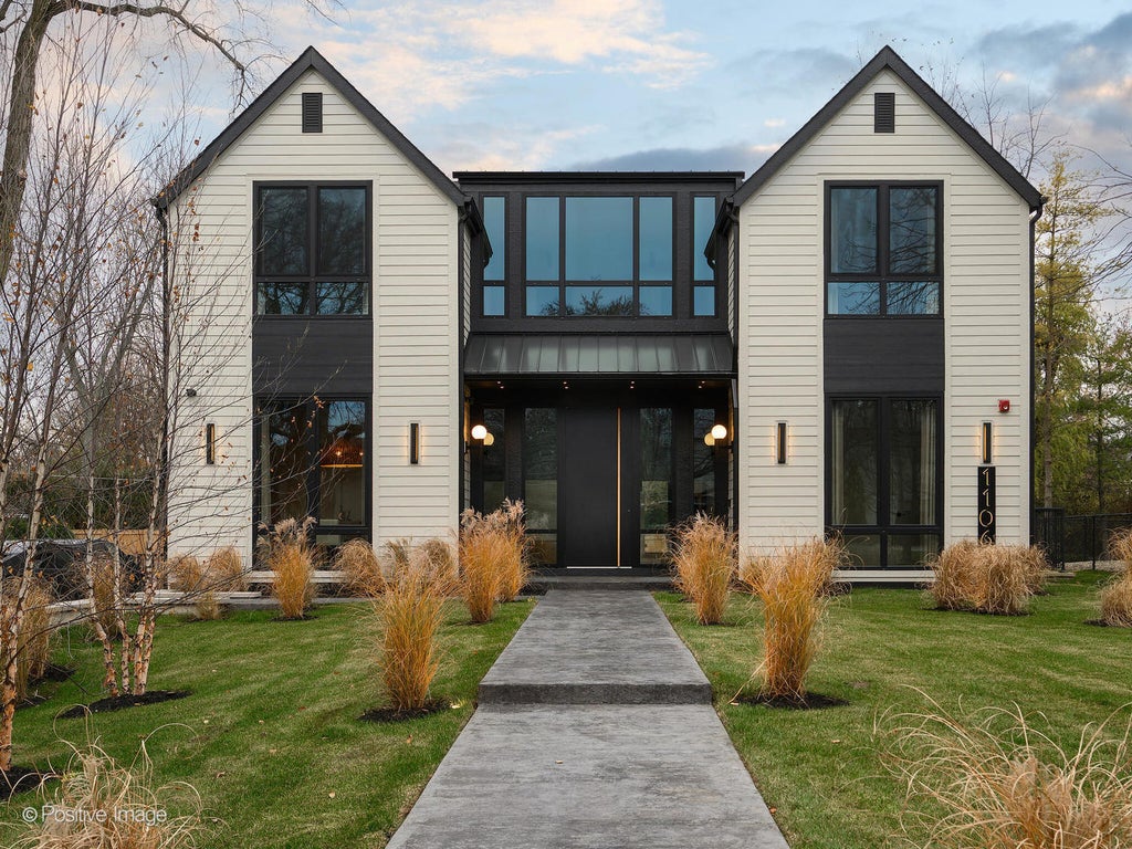 1106 Hohlfelder Road, Glencoe, 60022