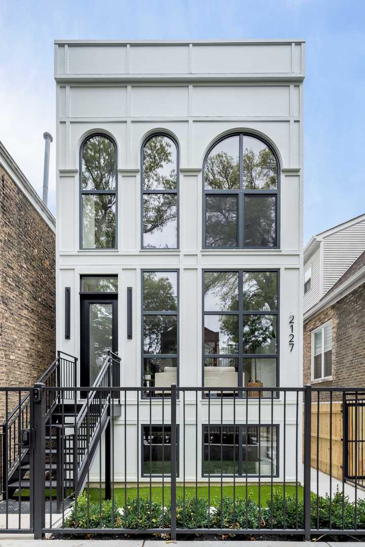 2127 West Dickens Avenue, Chicago, 60647