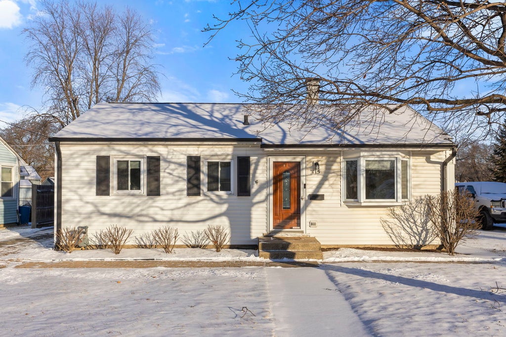 115 North Western Avenue, Aurora