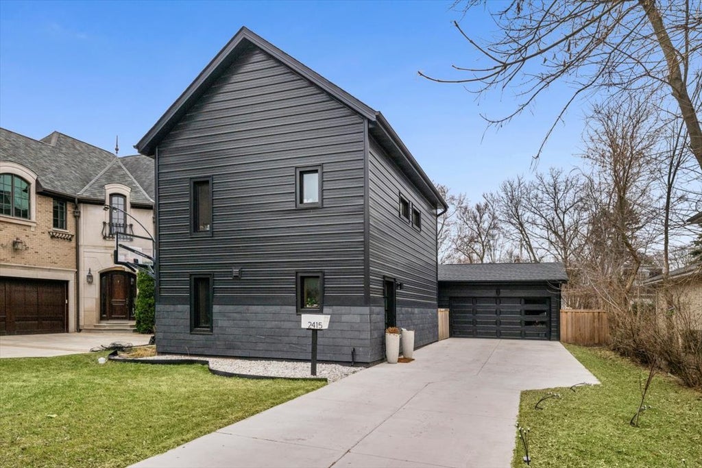 2415 Lake Avenue, Wilmette, 60091