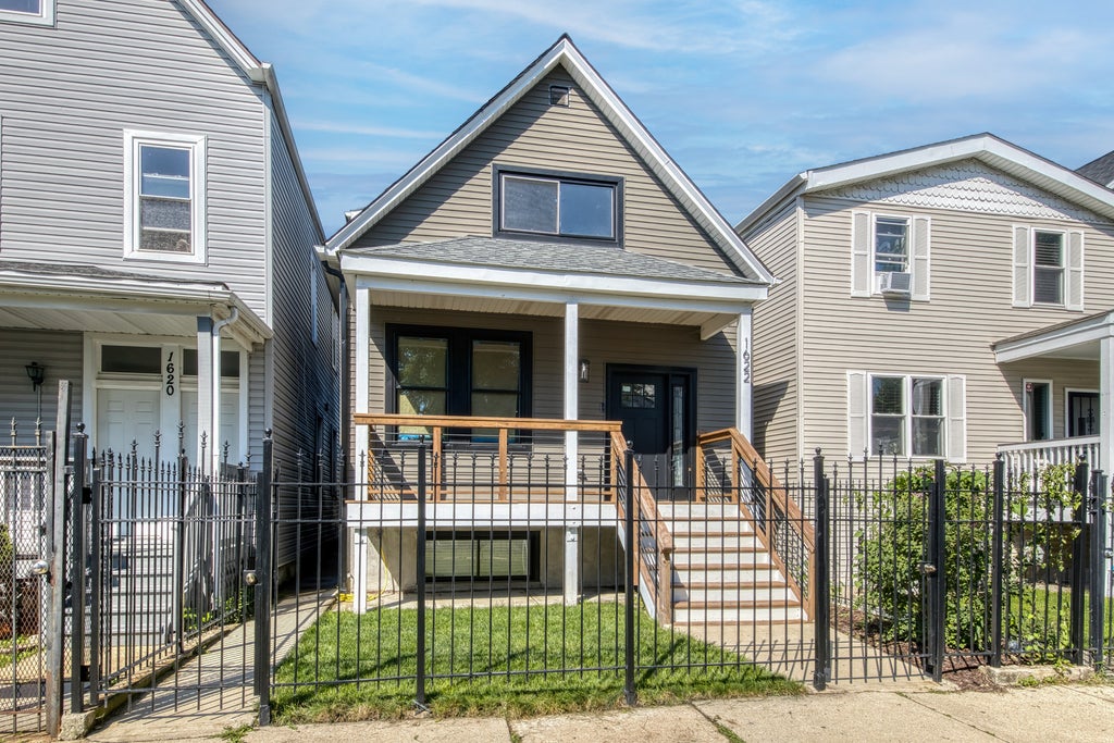 1622 North Spaulding Avenue, Chicago, 60647