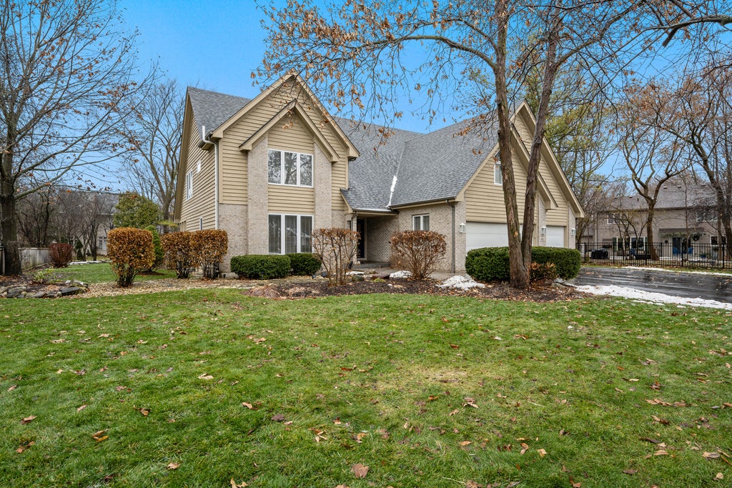 1627 Sauk Drive, Batavia