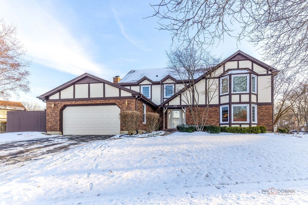 15 Butterfield Road, Lake Zurich