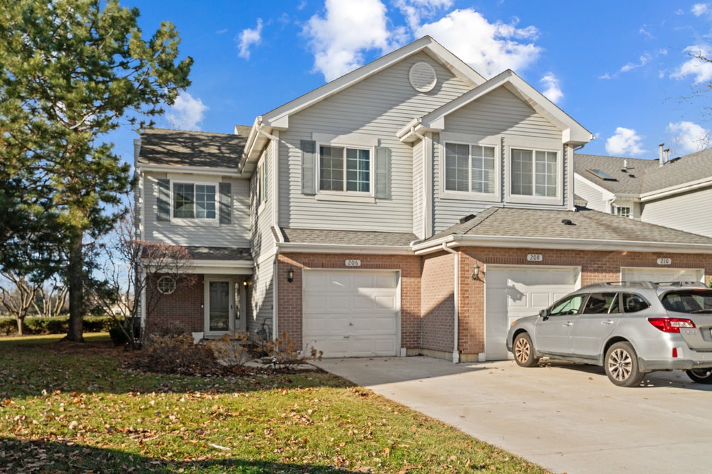 206 Sierra Pass Drive 3, Schaumburg