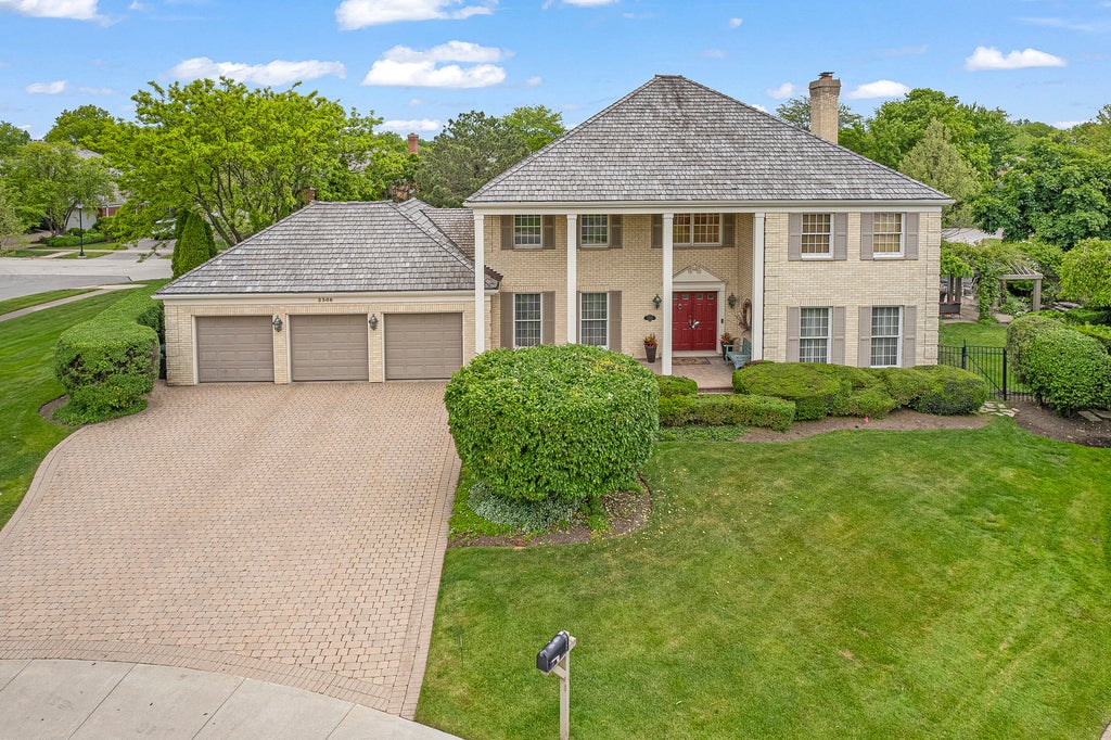 2308 Indian Ridge Drive, Glenview, 60026