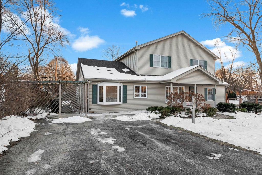 3505 Linneman Street, Glenview, 60025