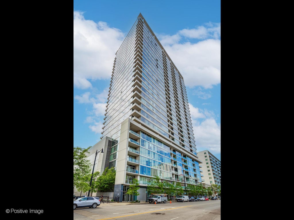1720 South Michigan Avenue 814, Chicago, 60616
