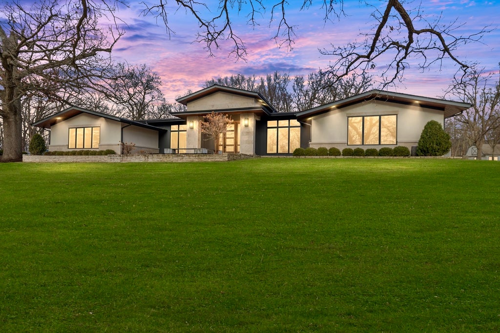 4n637 Pheasant Run Drive, St. Charles