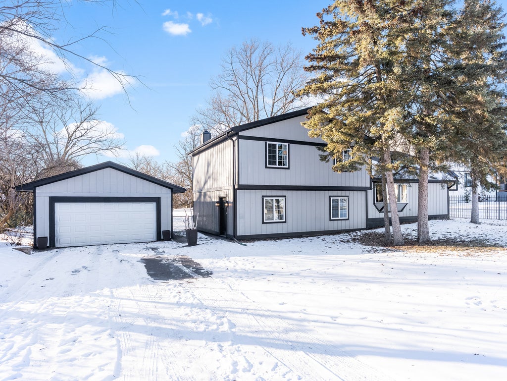 1906 North Summit Street, Wheaton