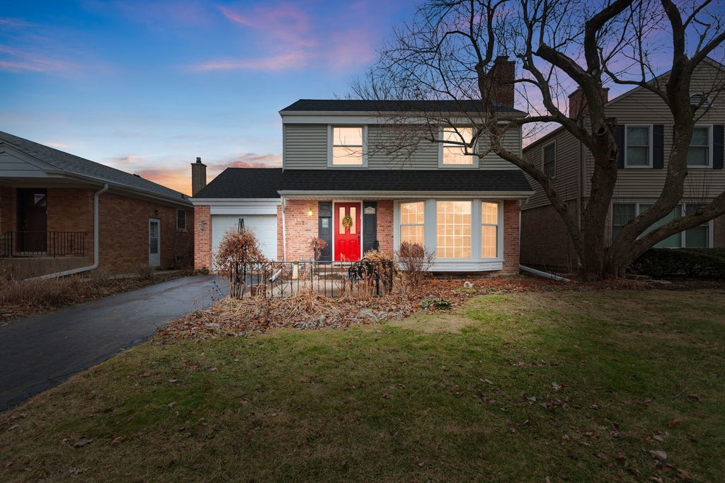 8527 Keystone Avenue, Skokie, 60076