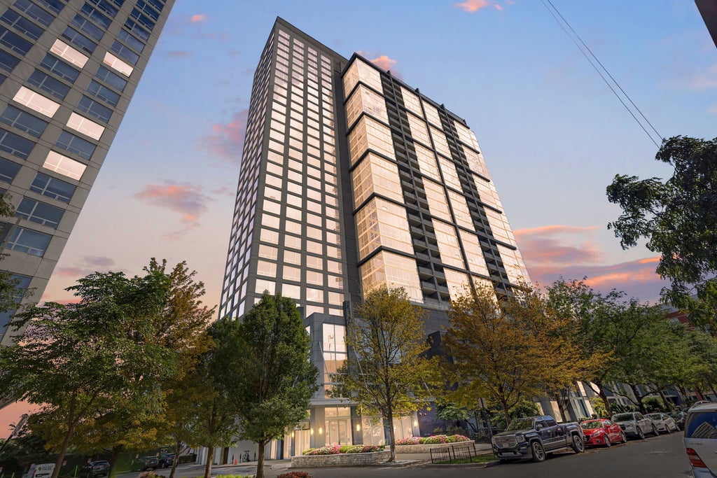 1901 South Calumet Avenue 2205, Chicago, 60616