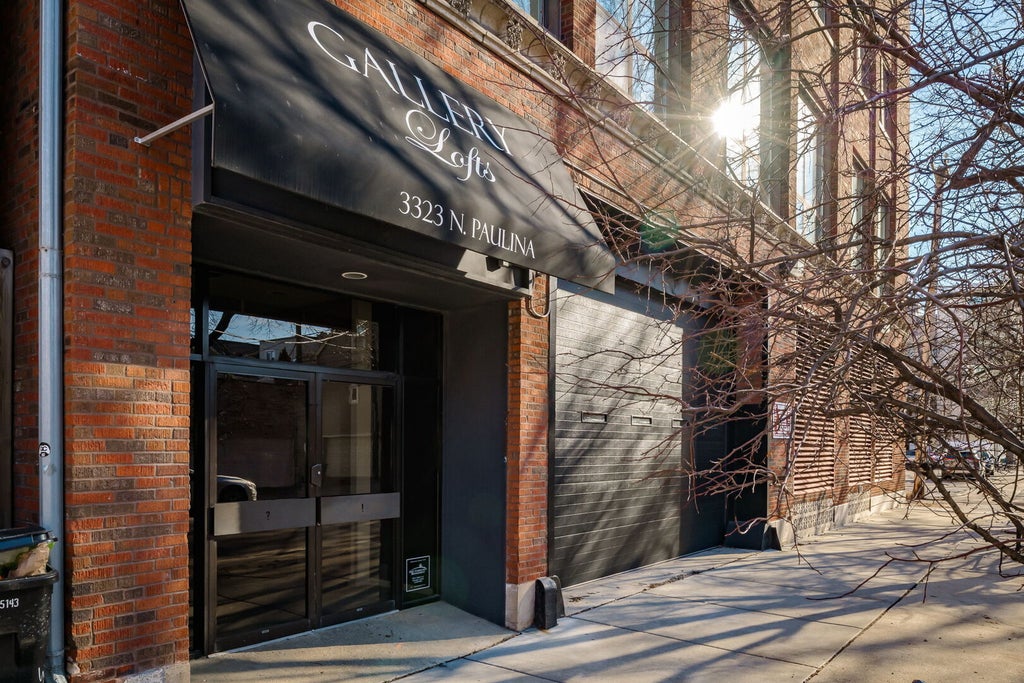 3323 North Paulina Street 2f, Chicago, 60657