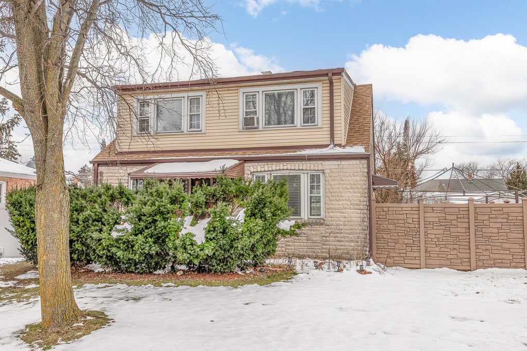 4646 River Road, Schiller Park
