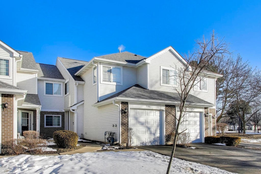 1144 East Cambria North Lane, Lombard