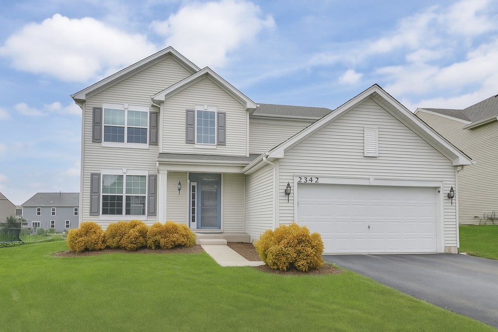 2342 Winterthur Green, Yorkville