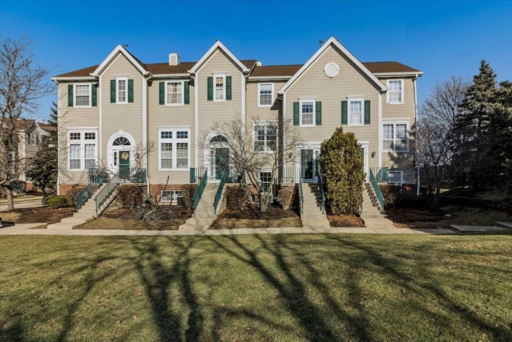 2416 Courtyard Circle 2, Aurora