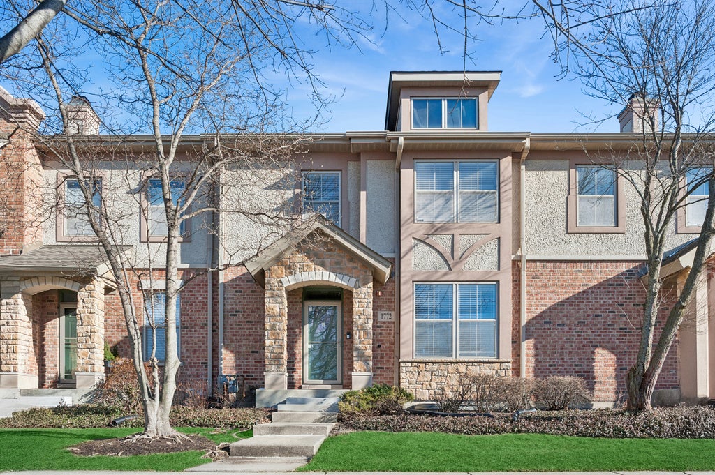 1772 Lancaster Way, Northbrook, 60062