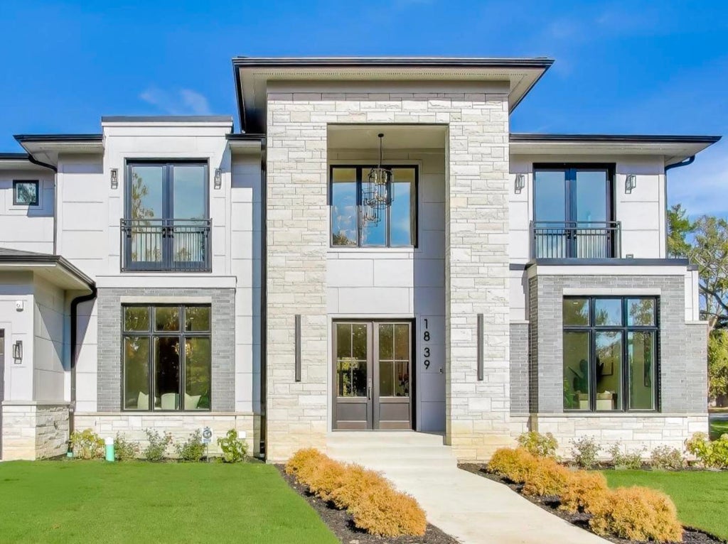 1839 Shelley Court, Highland Park, 60035