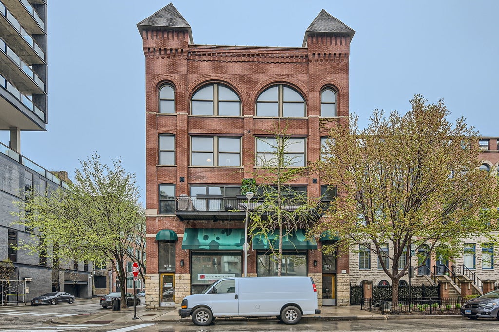 368 West Huron Street 2n, Chicago, 60654