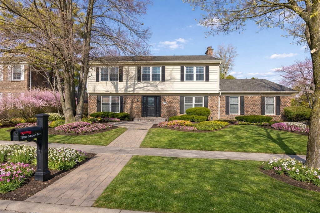 1500 Gordon Terrace, Deerfield, 60015