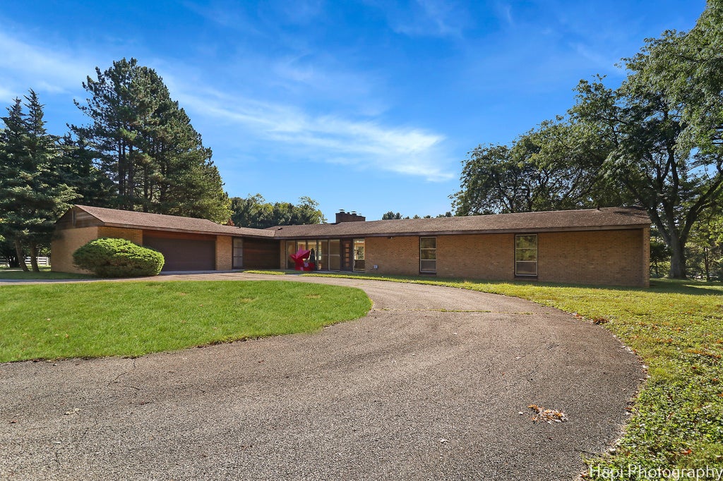 80 Meadow Hill Road, Barrington Hills