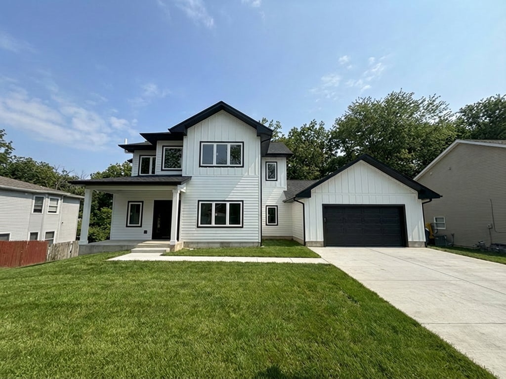 168 Winston Drive, Bolingbrook