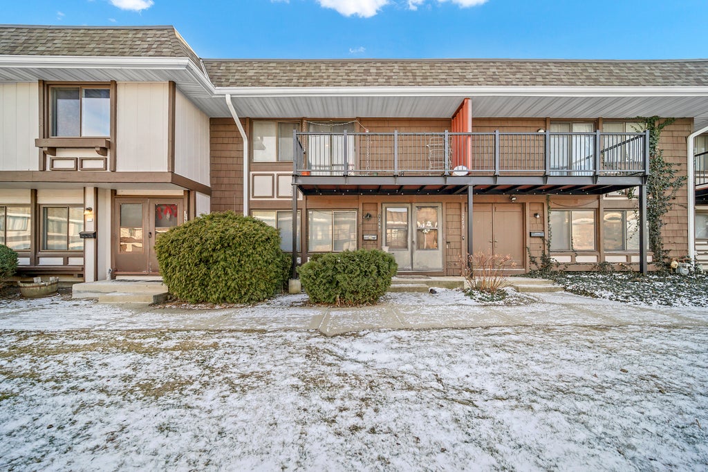 1269 Court D, Hanover Park