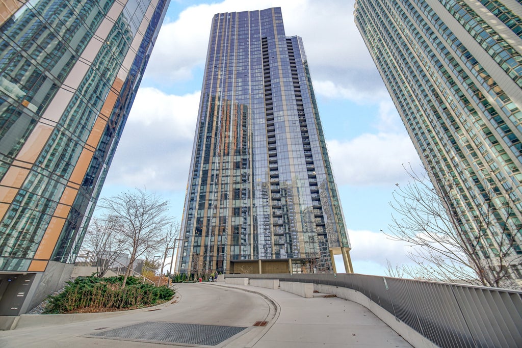 211 North Harbor Drive 1207, Chicago, 60601