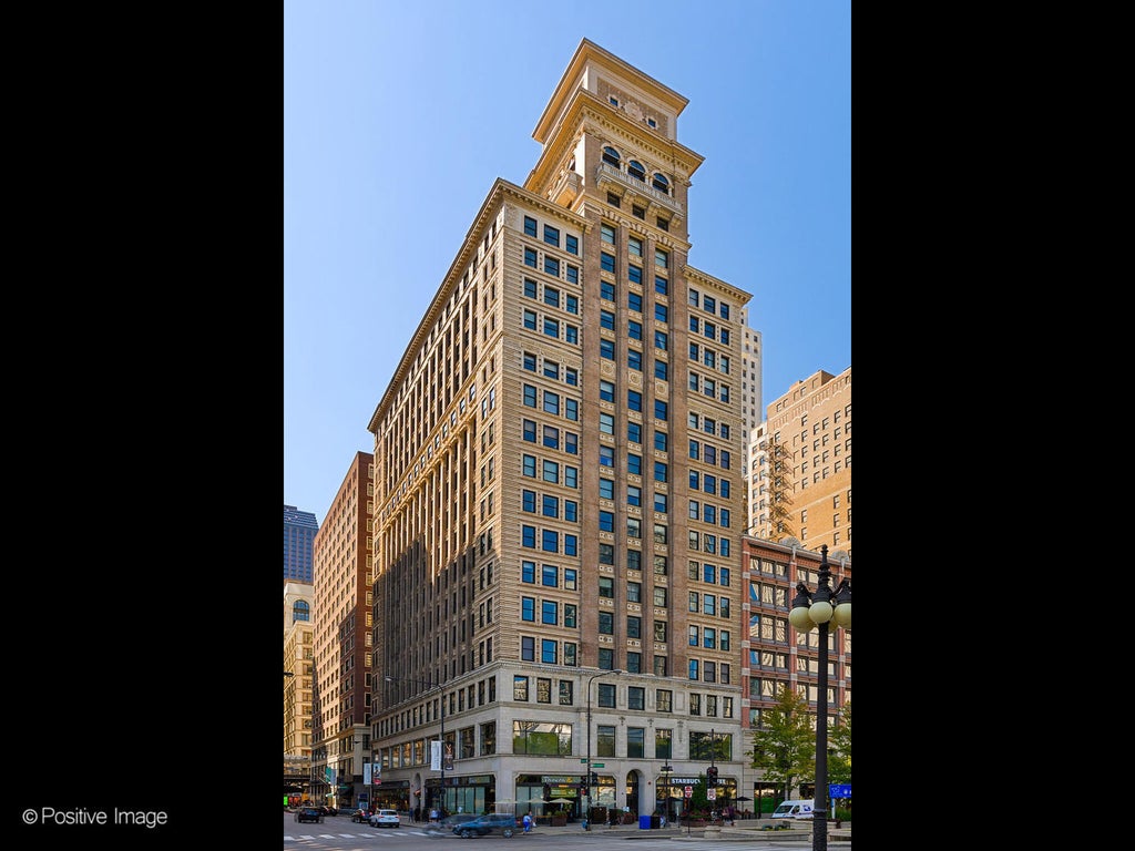 6 North Michigan Avenue 1505, Chicago, 60602