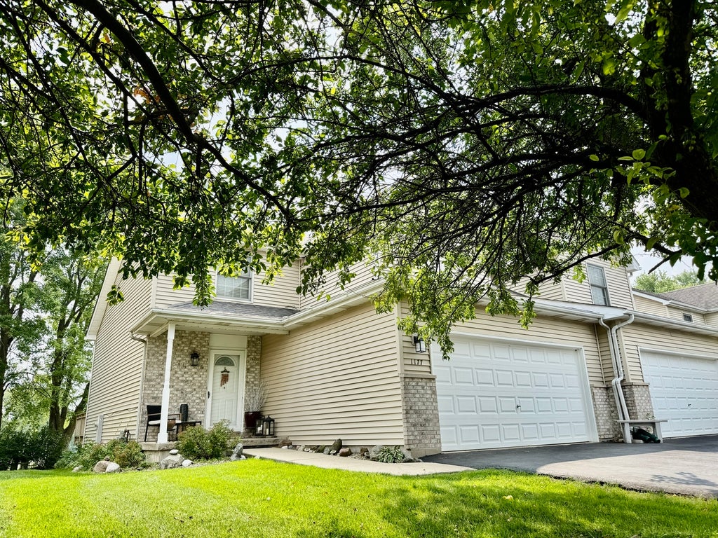 1177 Golf Court, DeKalb