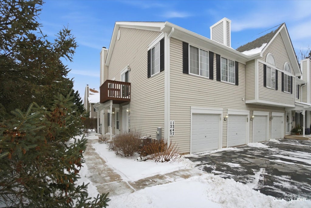 1247 Sandhurst Lane 1247, South Elgin