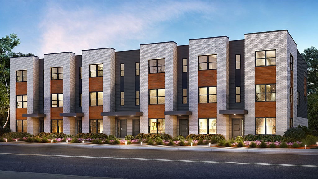 1175 Lakepointe Drive, Schaumburg