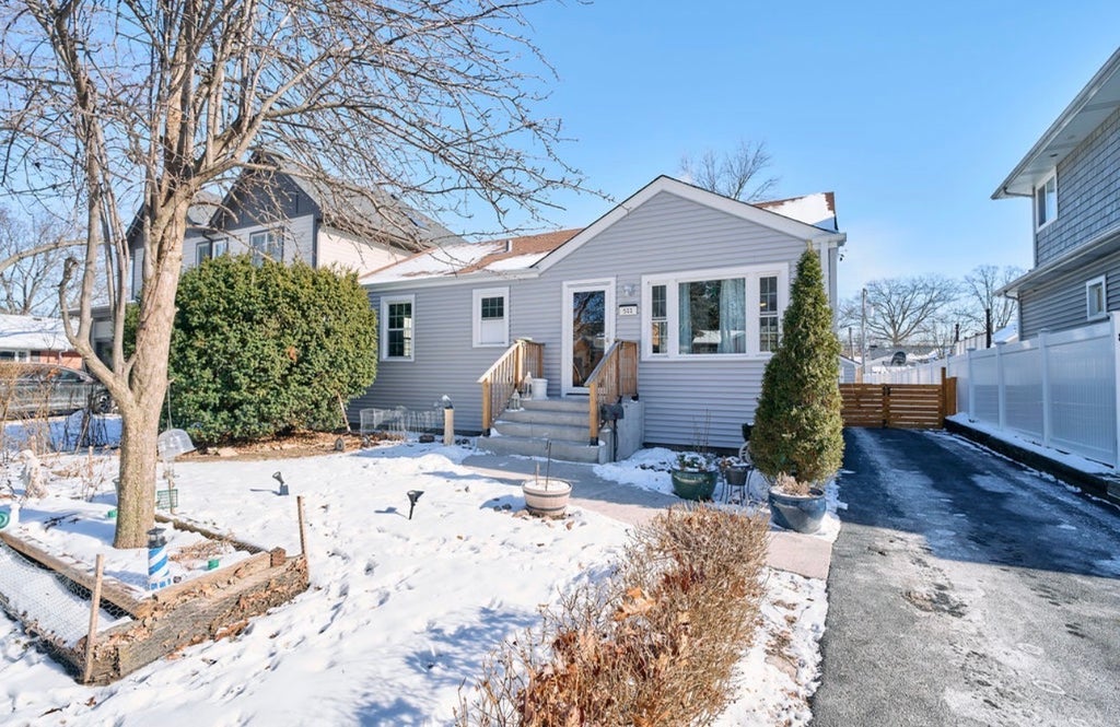 511 South Stewart Avenue, Lombard