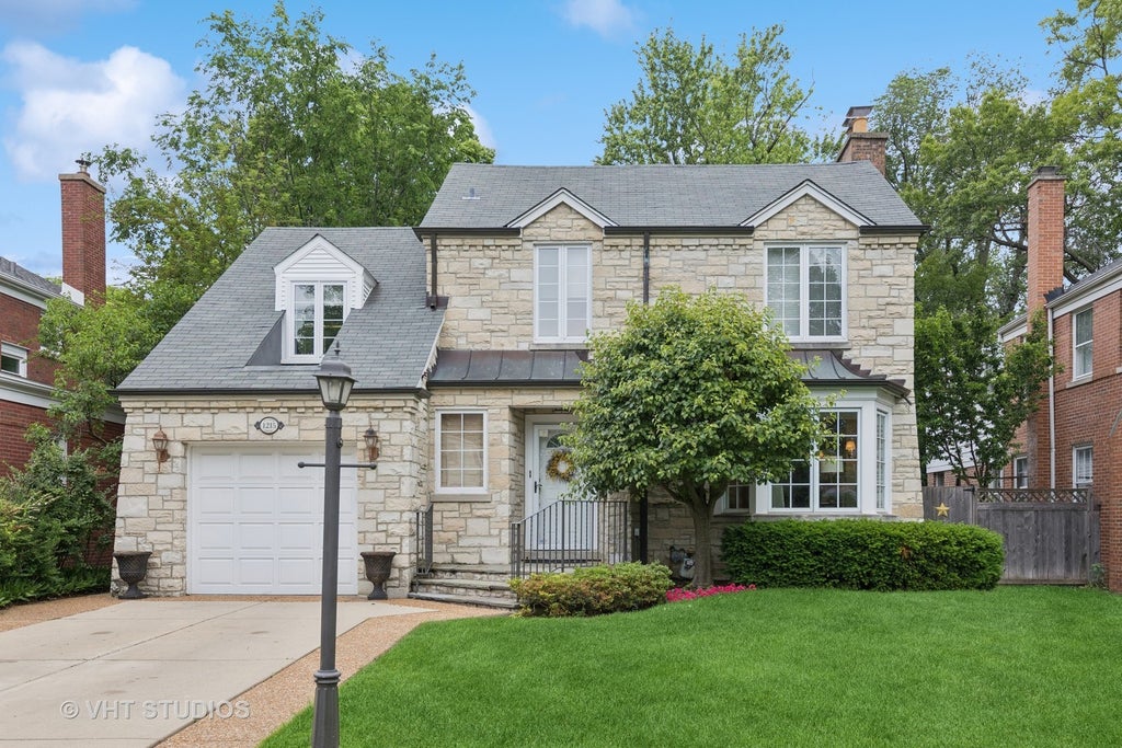 1215 16th Street, Wilmette, 60091