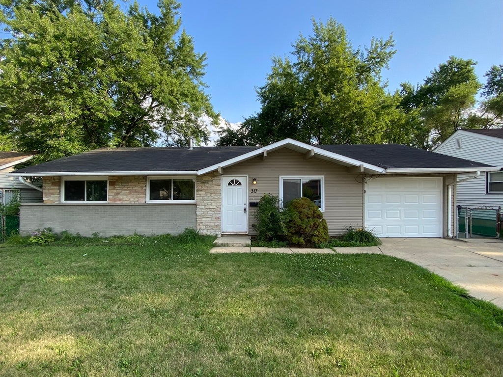 317 East Schaumburg Road, Streamwood