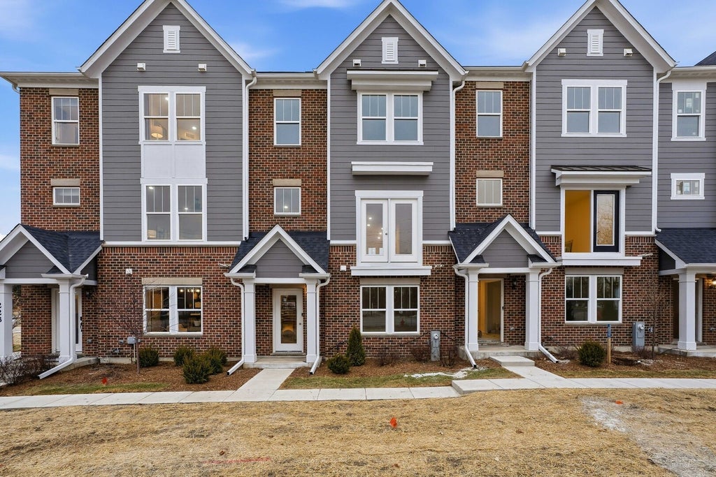 211 Steeple Bush Lane 10343, Schaumburg