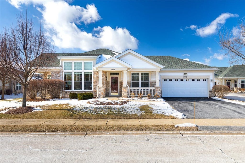 2665 Barrington Circle 2665, Naperville