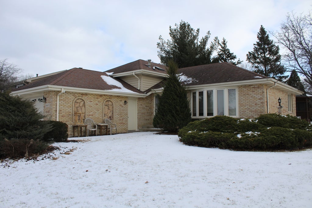 14433 Mallard Drive, Homer Glen