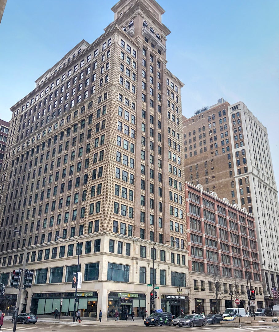6 North Michigan Avenue 1103, Chicago