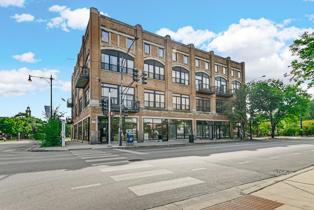 6300 South Woodlawn Street 305, Chicago, 60637