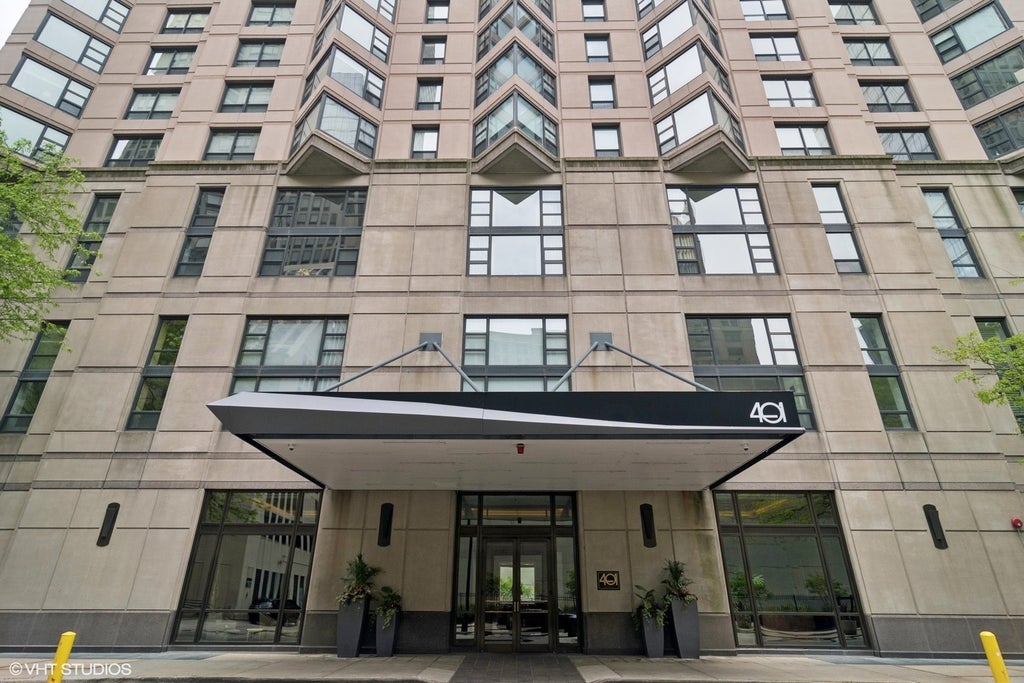401 East Ontario Street 1202, Chicago, 60611