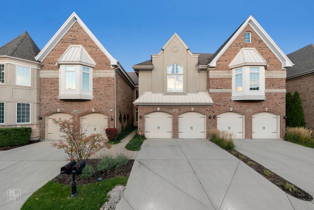 156 Paxton Road, Bloomingdale