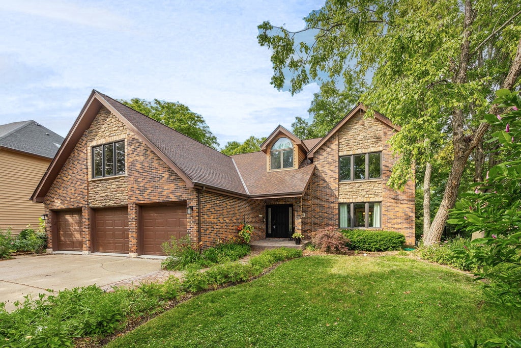 2734 Alyssa Drive, Naperville