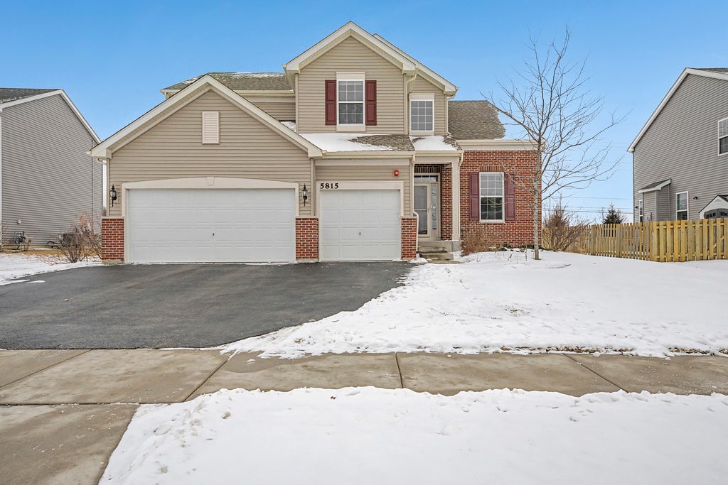 5815 Fairview Lane, Hoffman Estates