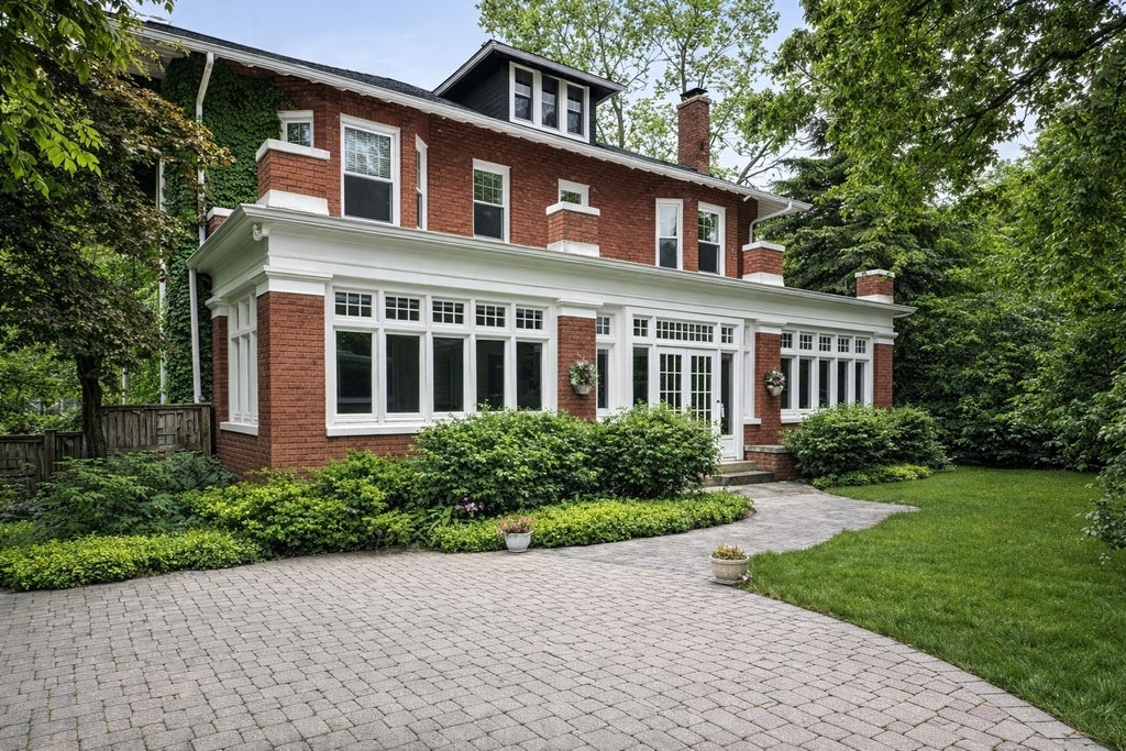 1235 Ridge Avenue, Evanston, 60202