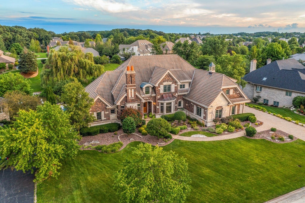 109 Singletree Road, Orland Park