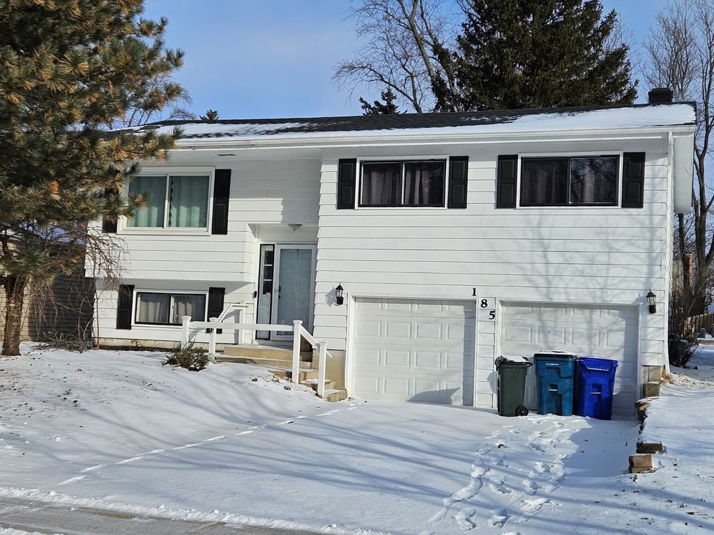 185 Ott Avenue, Glen Ellyn