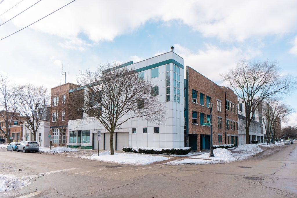 1514 Elmwood Avenue 3, Evanston, 60201