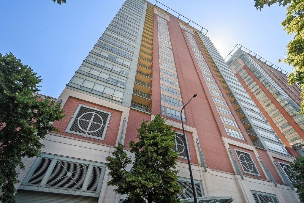 445 East North Water Street 1005, Chicago, 60611