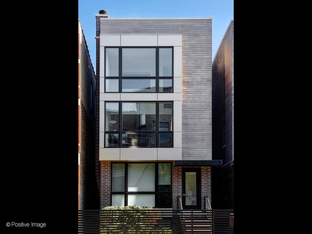 2239 West Armitage Avenue 1, Chicago, 60647